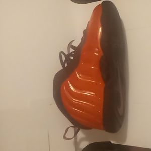 Nike Size 9C youth Little Posite One Foamposite